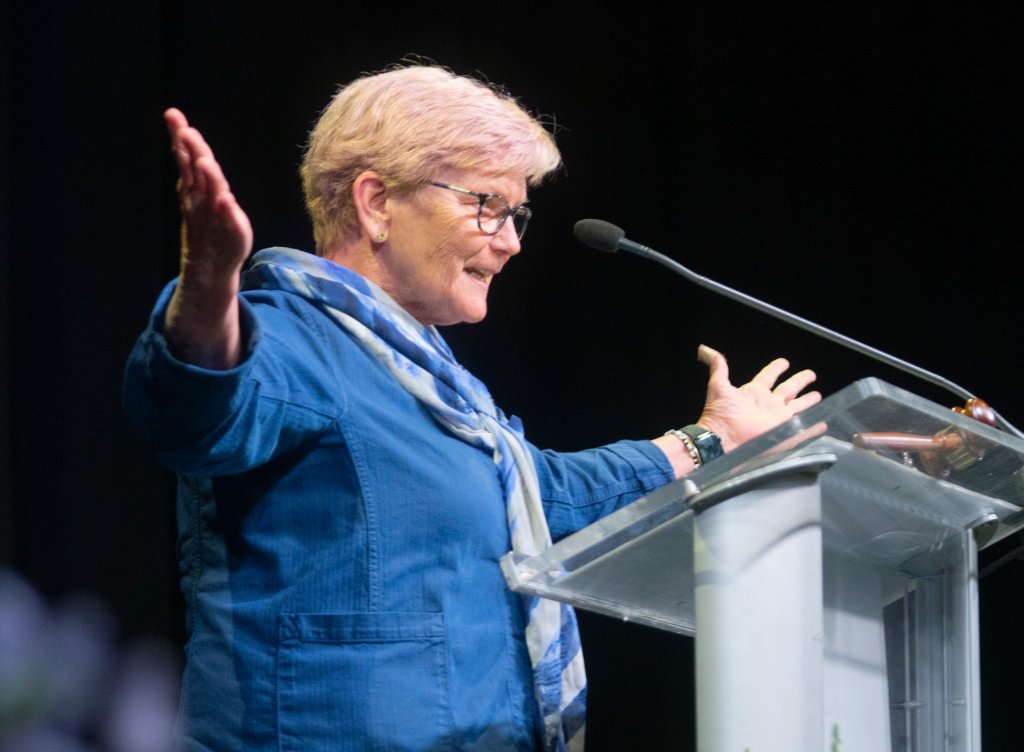 webnexttech | Pingree campaigns for Harris-Walz on health policy