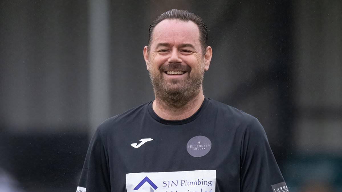 webnexttech | Danny Dyer doesn't hold back as he cuts a sporty figure on the football pitch for Sellebrity Soccer charity match