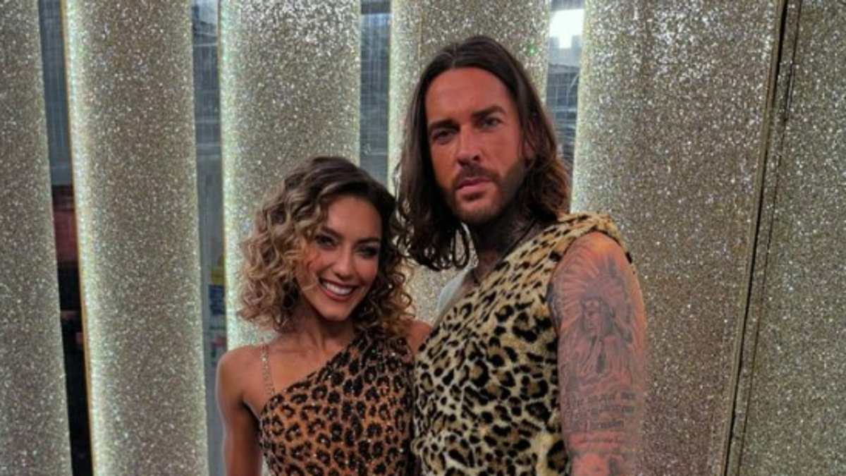 webnexttech | Jowita Przystal praises Pete Wicks as 'unbelievable' as the couple celebrate another week of Strictly amid blossoming romance rumours