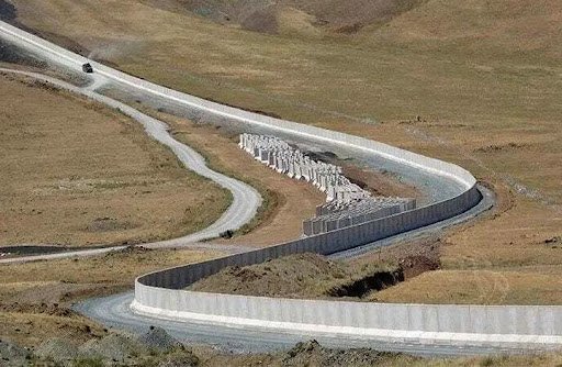 webnexttech | Iranian official says 300km border wall with Afghanistan to be completed in 3 years