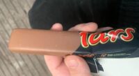 webnexttech | Man’s one in 2,500,000 discovery after unwrapping Mars bar is making us uneasy